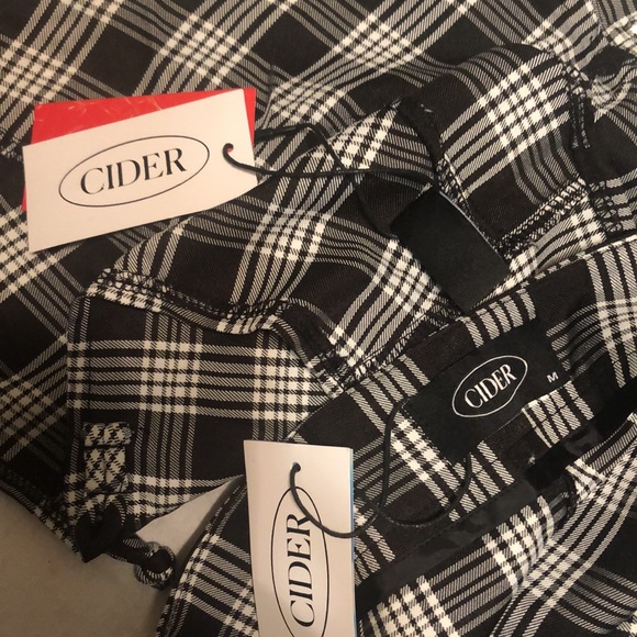 Retro style plaid set - Picture 5 of 5